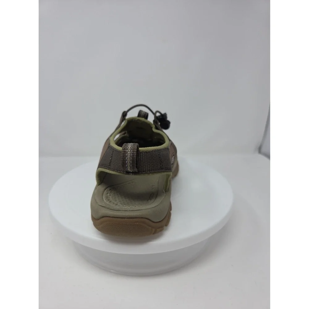KEEN Men's 10.5 Newport H2 Sandal Olive Drab/Canteen 1025999